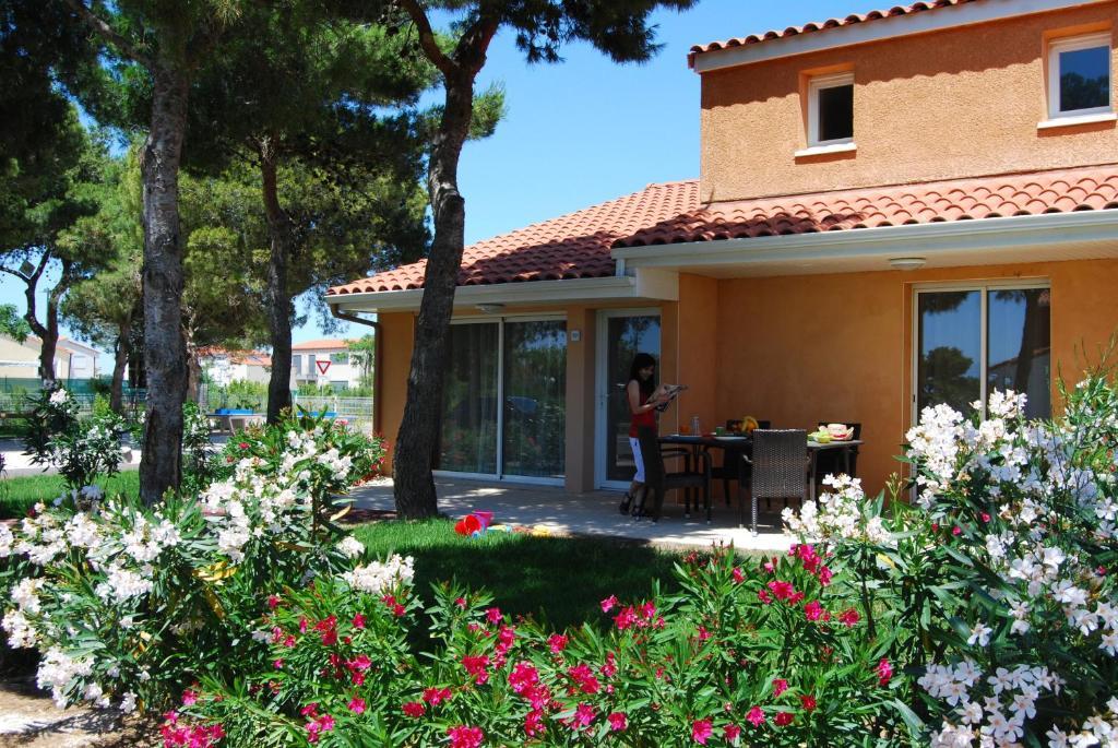 Lagrange Grand Bleu Vacances – Résidence Le Mas de Torreilles Camera foto