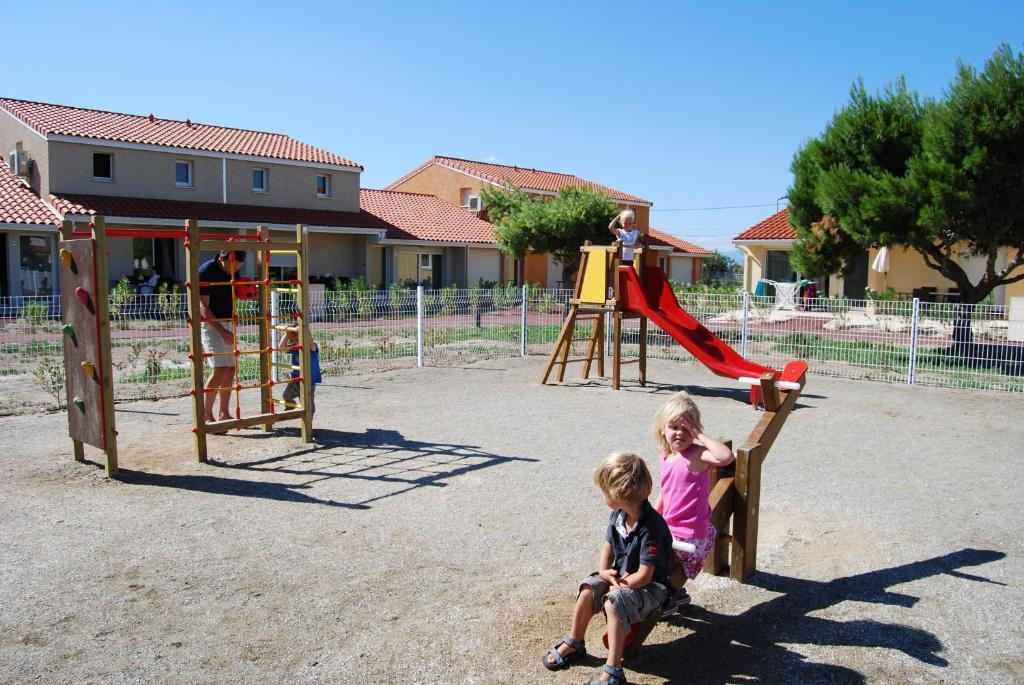 Lagrange Grand Bleu Vacances – Résidence Le Mas de Torreilles Esterno foto