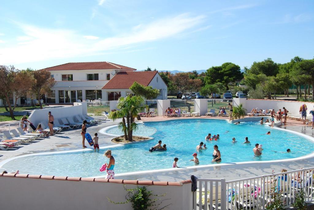 Lagrange Grand Bleu Vacances – Résidence Le Mas de Torreilles Esterno foto